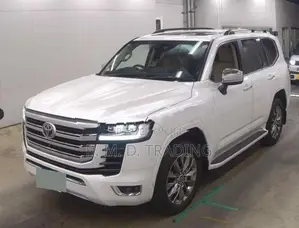 Toyota Land Cruiser ZX 2025