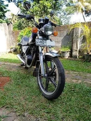 Suzuki GN 125 2001