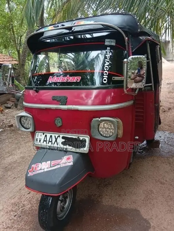 Piaggio Ape Thrweel 2015