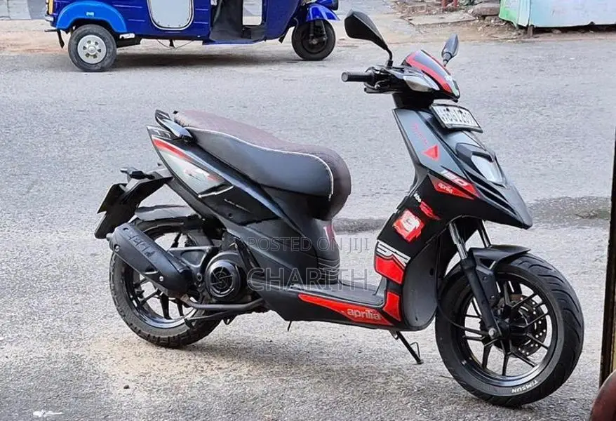 Aprilia SR 150 Race 2017