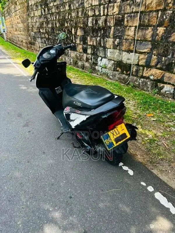 Honda Dio 2012