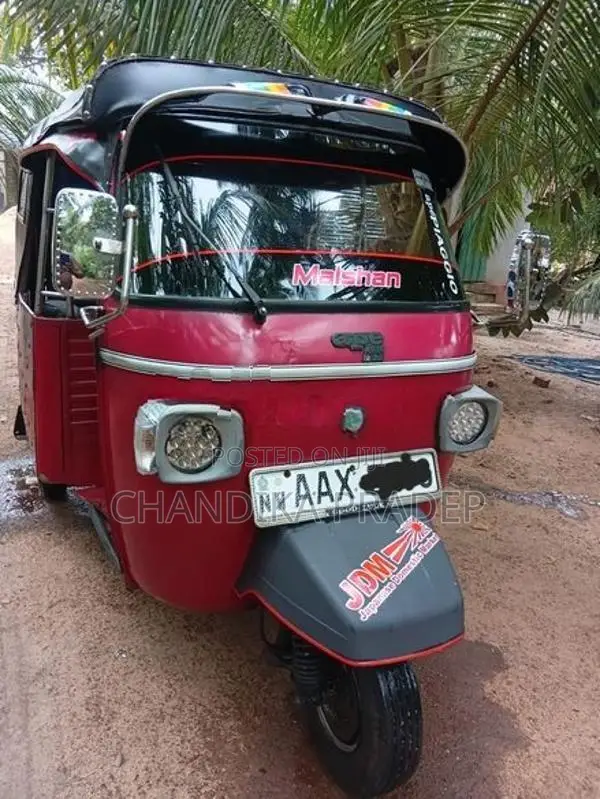 Piaggio Ape Thrweel 2015