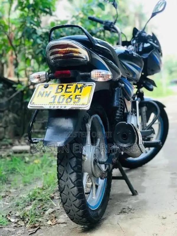 Bajaj Discover 125 2016