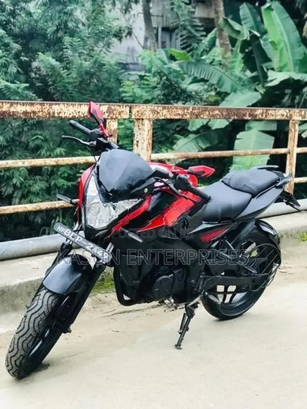 Bajaj Pulsar NS 150 2016