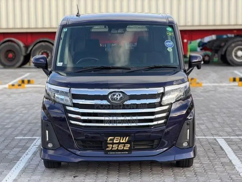 Toyota Roomy GT Turbo 2024
