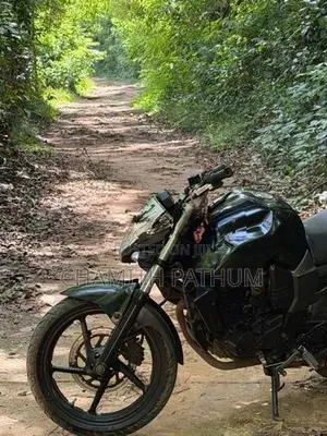 Yamaha FZ v1 2011