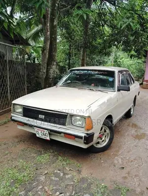 Nissan Sunny B3-10 1982