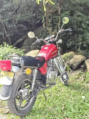 Suzuki GN 125 gn125 2004