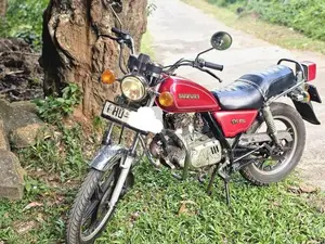 Suzuki GN 125 gn125 2004