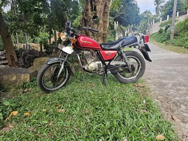 Suzuki GN 125 gn125 2004