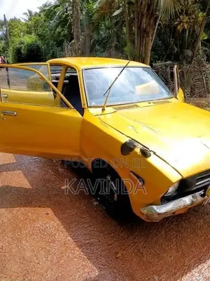 Nissan 1975