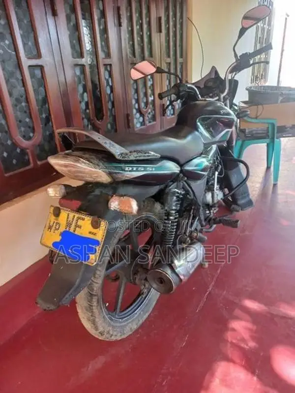 Bajaj Discover Green 2010