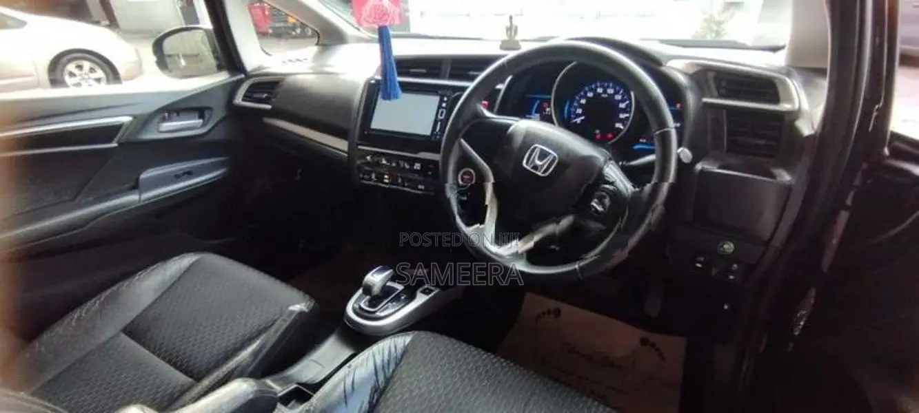 Honda Fit GP5 2015
