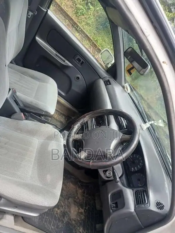 Nissan Sunny EX Saloon 1997