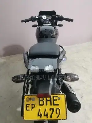 Bajaj Pulsar 150 2018