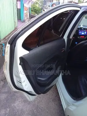 Mitsubishi Attrage 2016