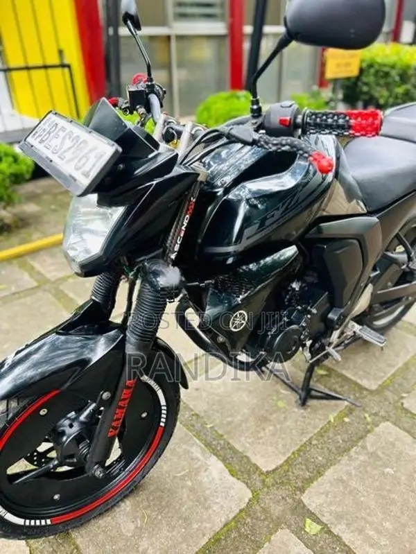 Yamaha FZ 2016