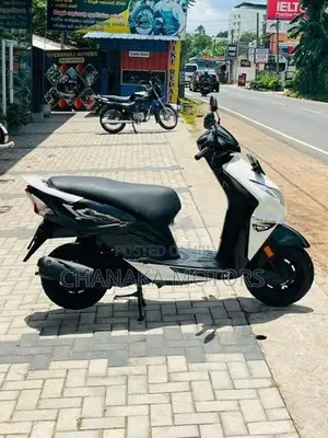Honda Dio 2017