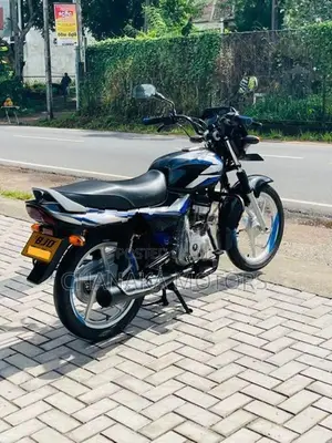 Bajaj CT100 2024