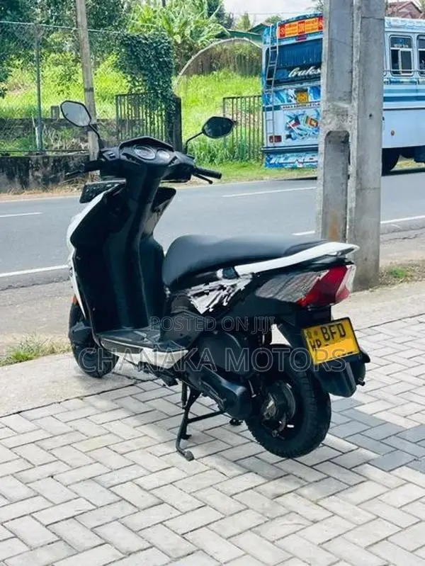 Honda Dio 2017