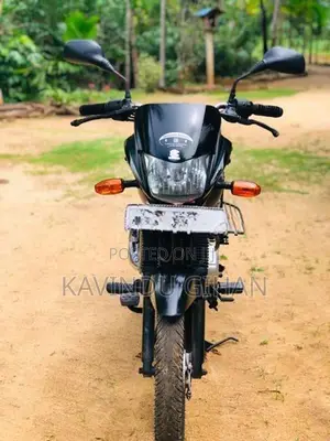Bajaj Platina 100 2017