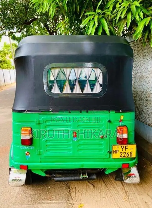 Bajaj RE 2010 2009