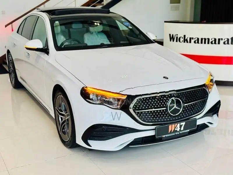 Mercedes Benz E200 AMG Avantgarde Pack 2025