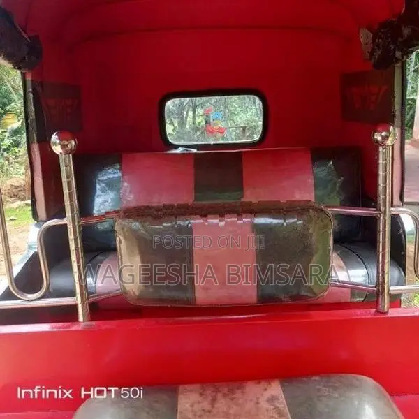 Bajaj RE 2007