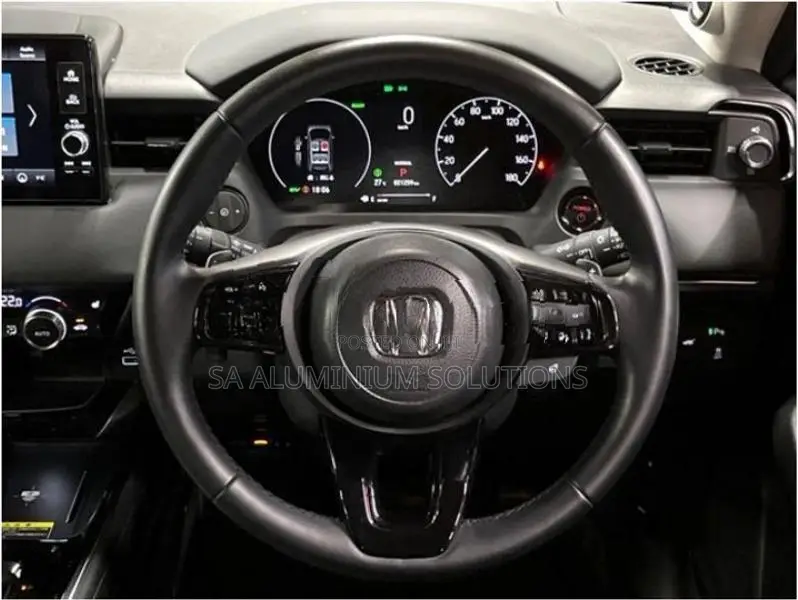 Honda Vezel Z Premium 2025