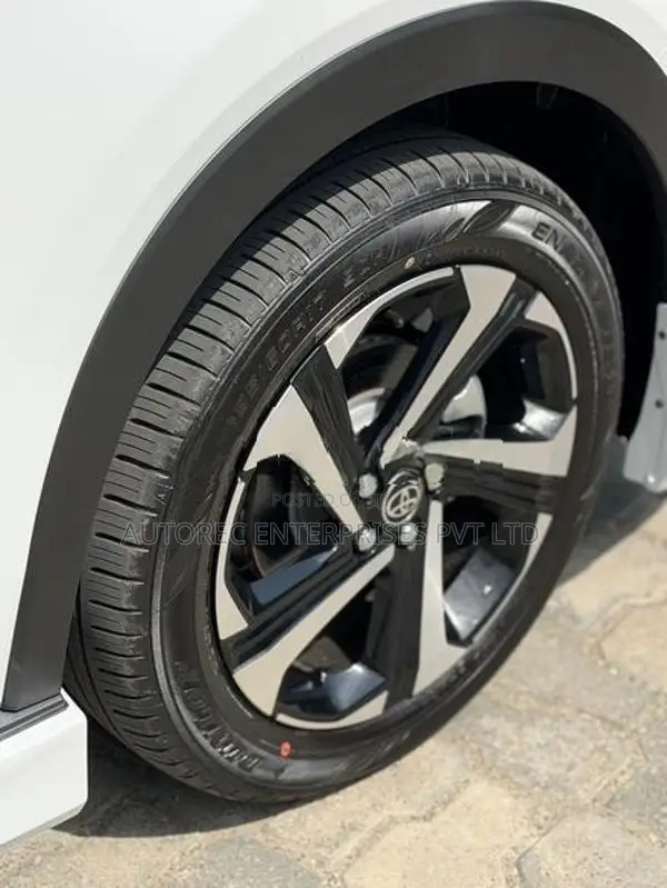 Toyota Raize Z Advance Blast 2026