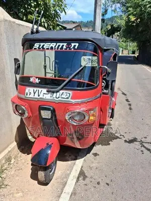 Bajaj RE 4stroke 2012