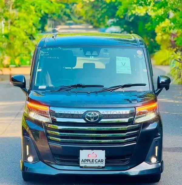 Toyota Roomy Custom GTLine Turbo 2024