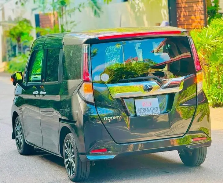 Toyota Roomy Custom GTLine Turbo 2024