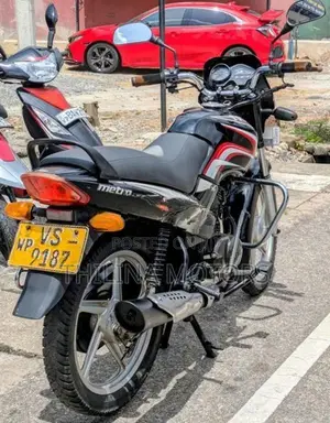 TVS Metro 2010