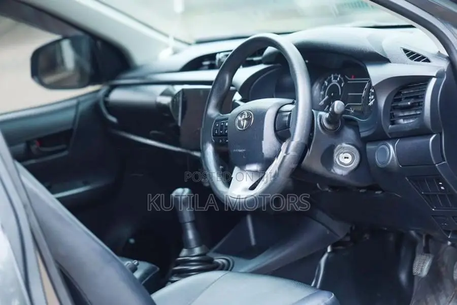Toyota Hilux Z Edition 2023