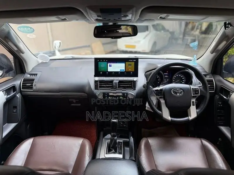 Toyota Land Cruiser Prado 2016