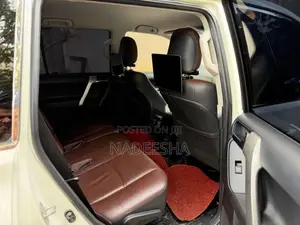 Toyota Land Cruiser Prado 2016