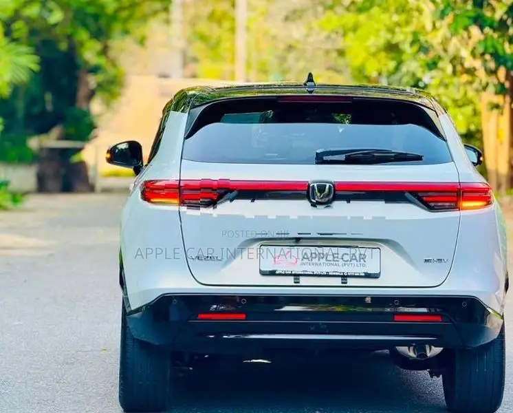 Honda Vezel Z Play Premium 2026
