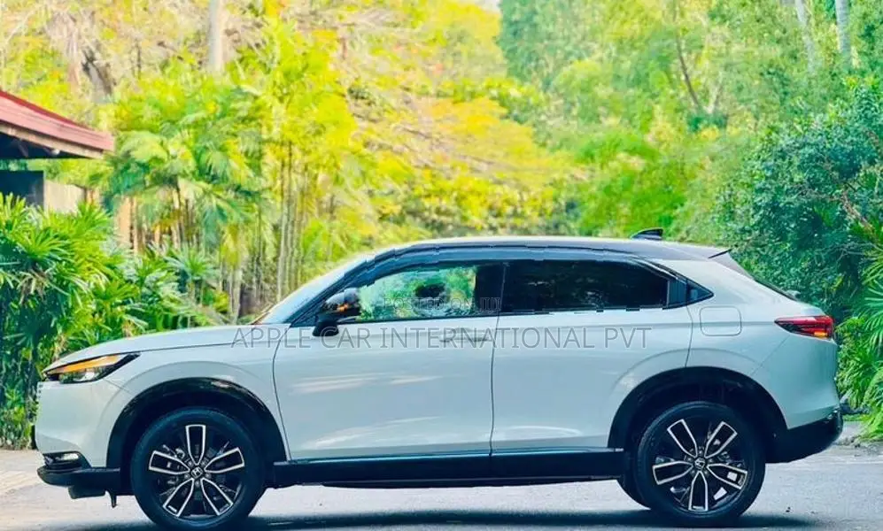 Honda Vezel Z Play Premium 2026