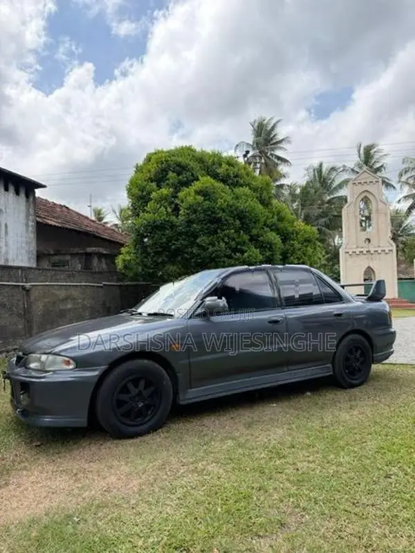 Mitsubishi Lancer 1995