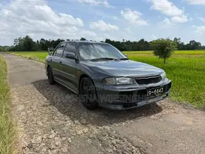 Mitsubishi Lancer 1995