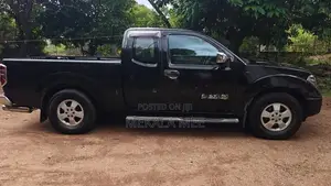 Nissan Navara 2009