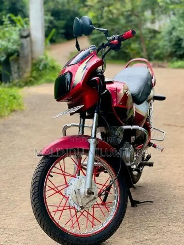 TVS Victor 2004