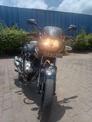 Bajaj Pulsar 150 150c 2016