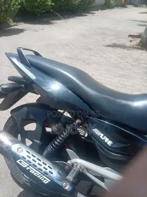 Bajaj Pulsar 150 150c 2016