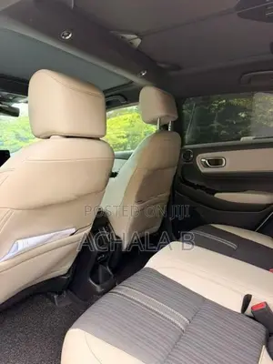 Honda Vezel 2023 Z Play moonroof