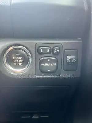 Toyota Vitz 2007