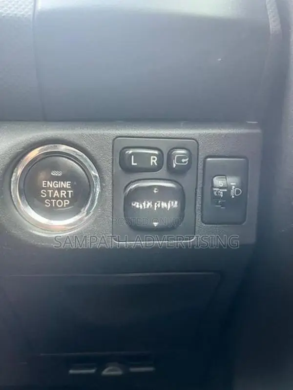 Toyota Vitz 2007