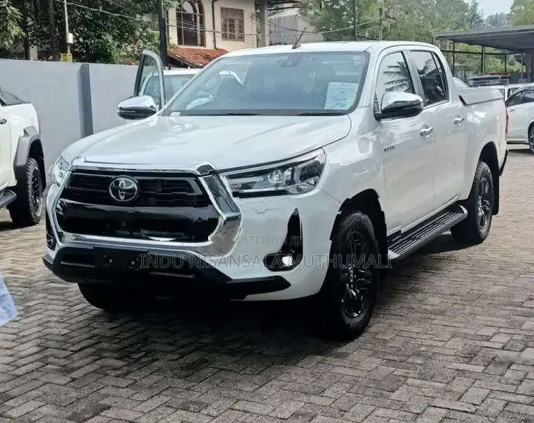 Toyota Hilux 2023