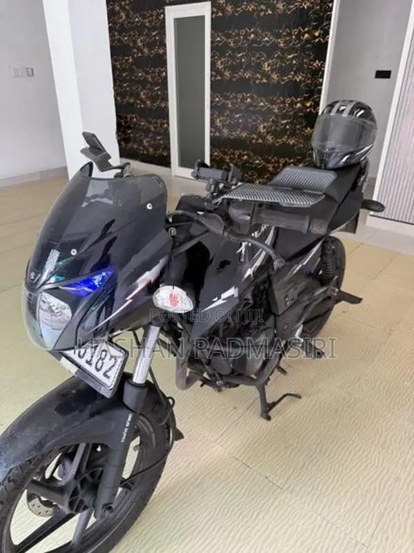 Bajaj Pulsar 150 2018